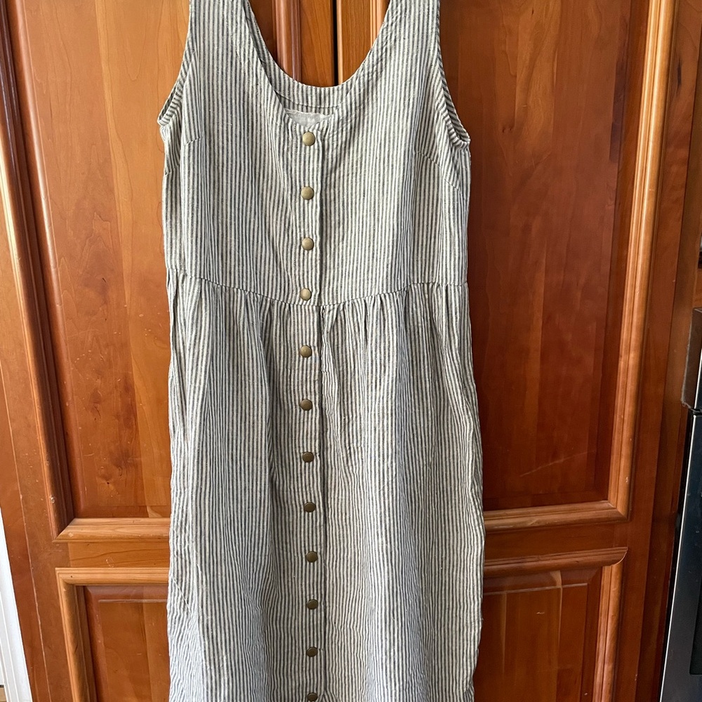 notPERFECTLINEN Striped Midi Dress in Cream and Black